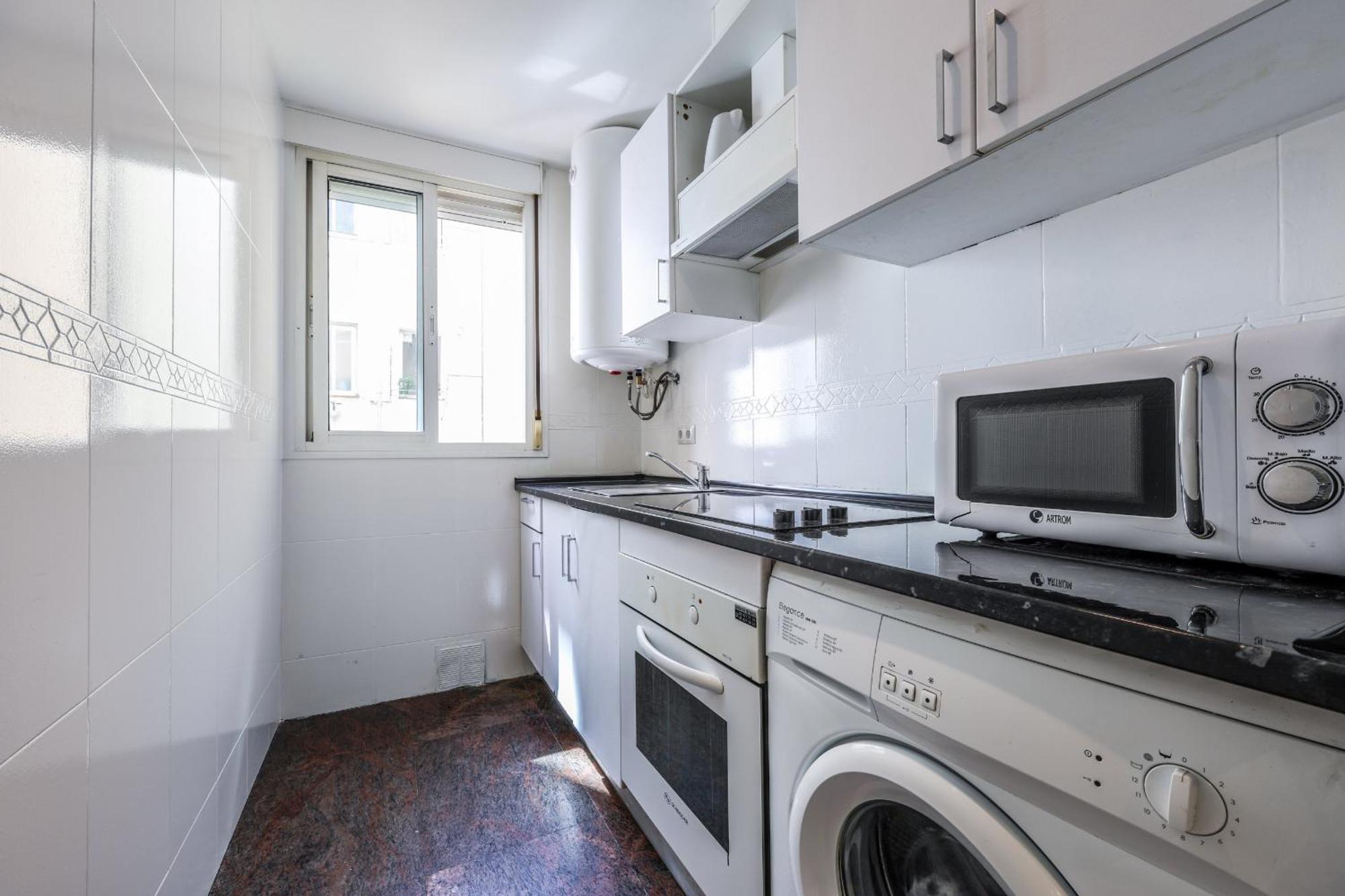 Apartamentos Reformados En Lavapies Madri Exterior foto