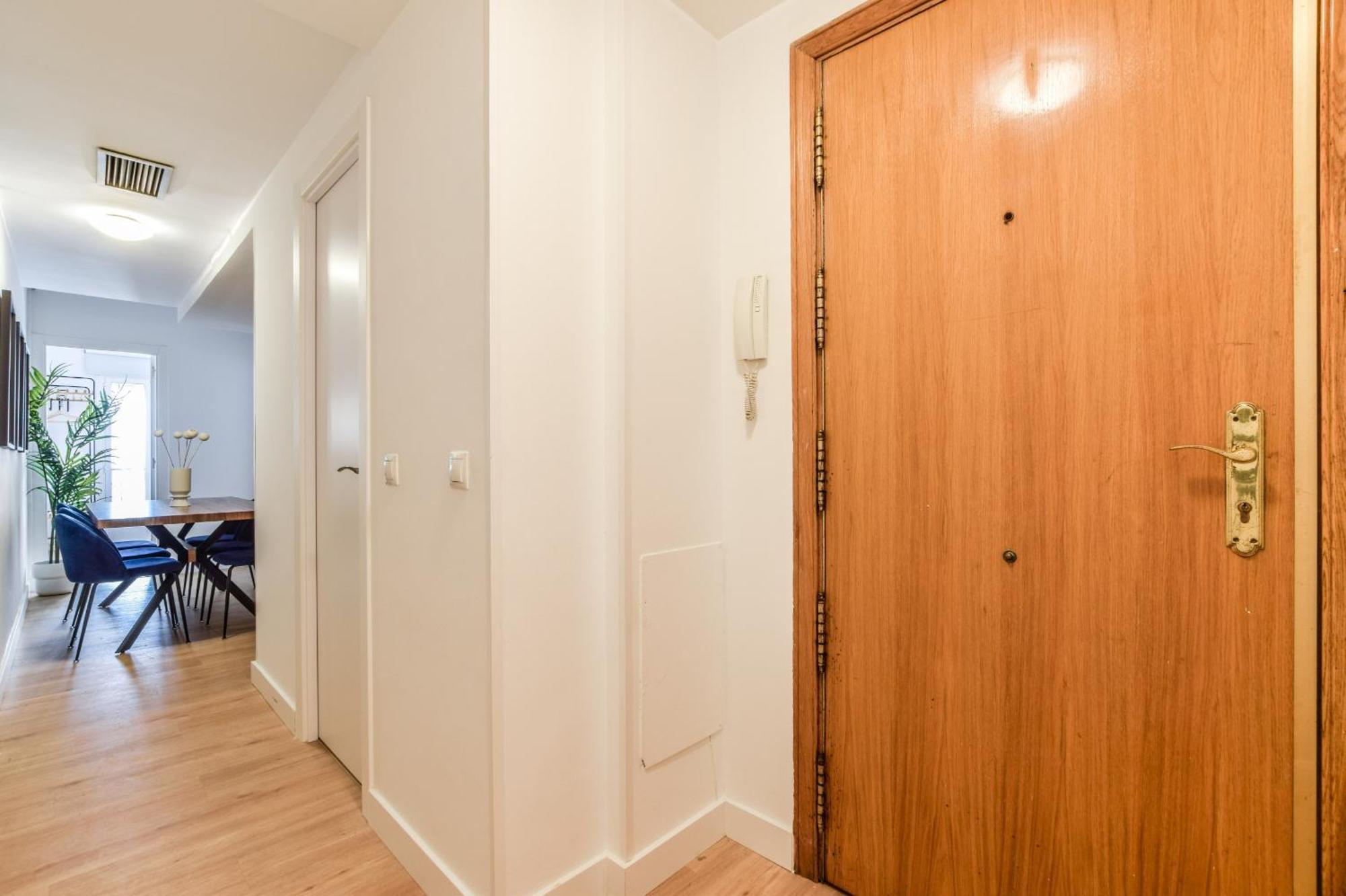 Apartamentos Reformados En Lavapies Madri Exterior foto
